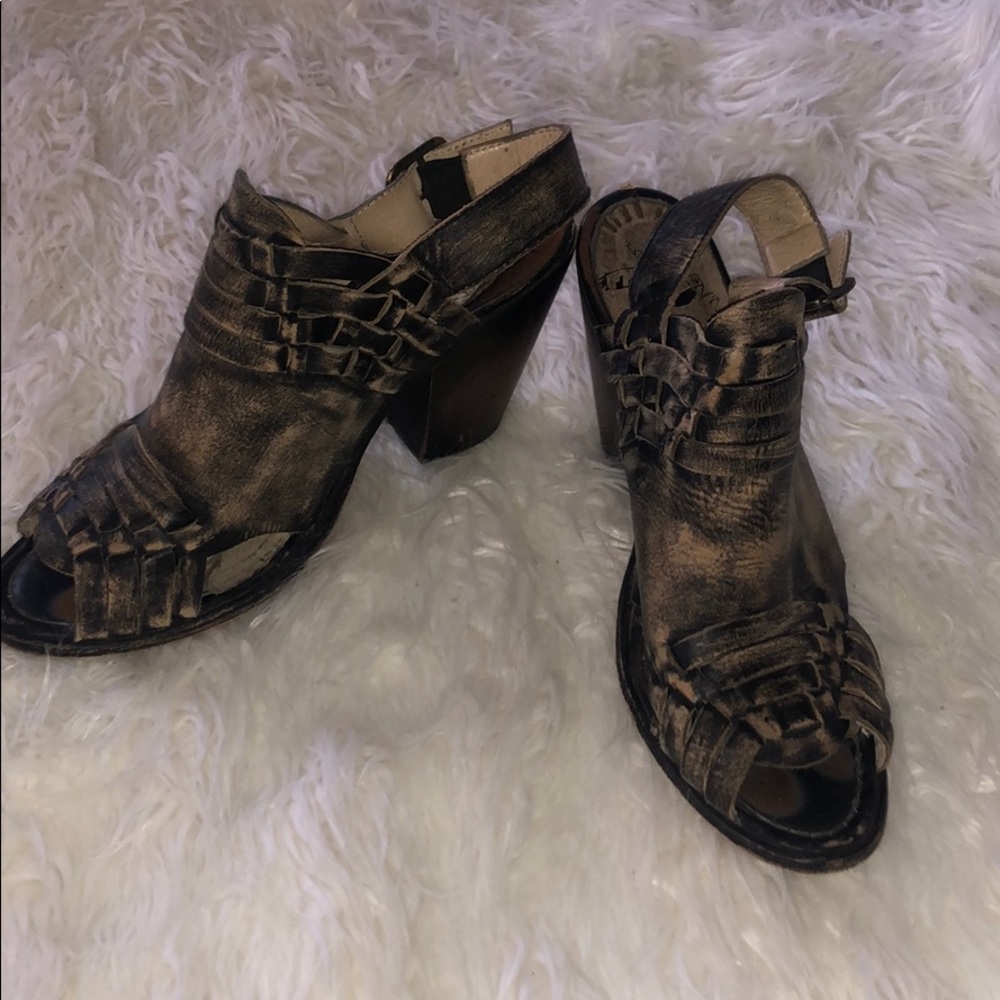 Freebird by Steve Madden Heels